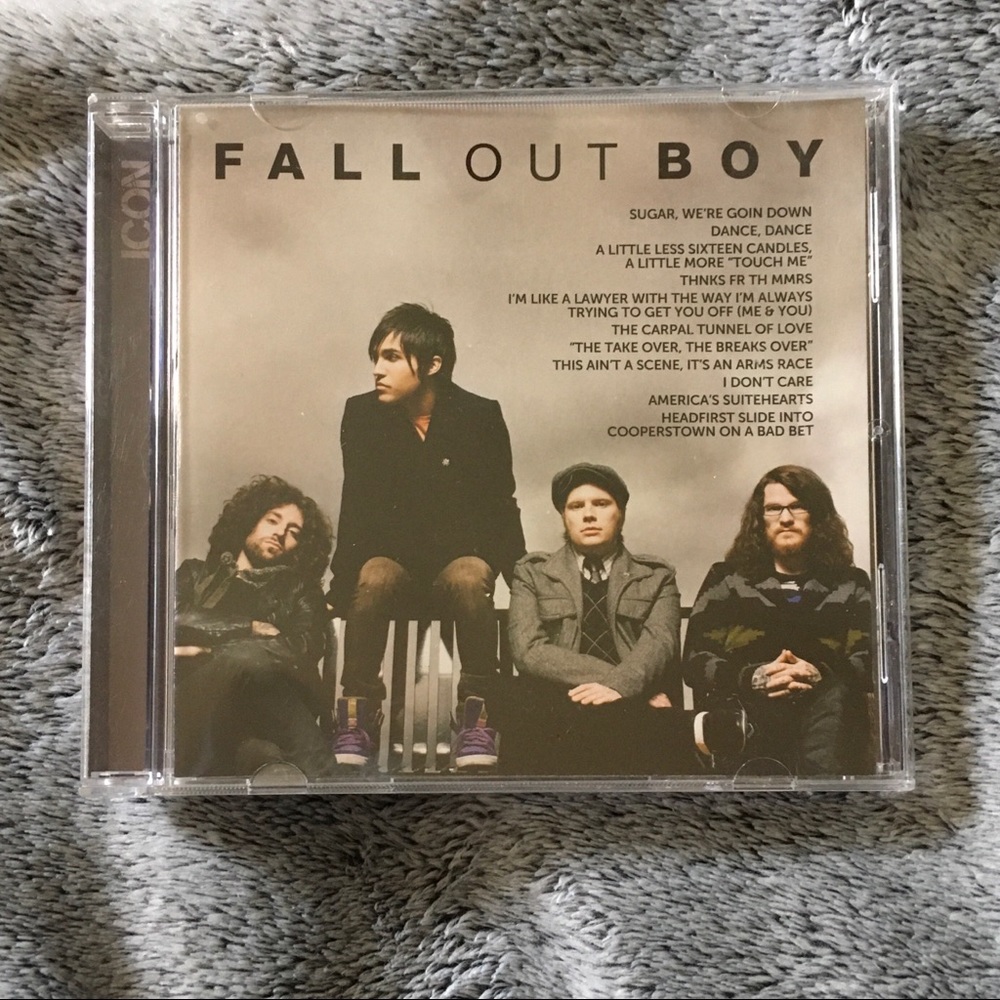 *SOLD* Fall Out Boy ICON CD